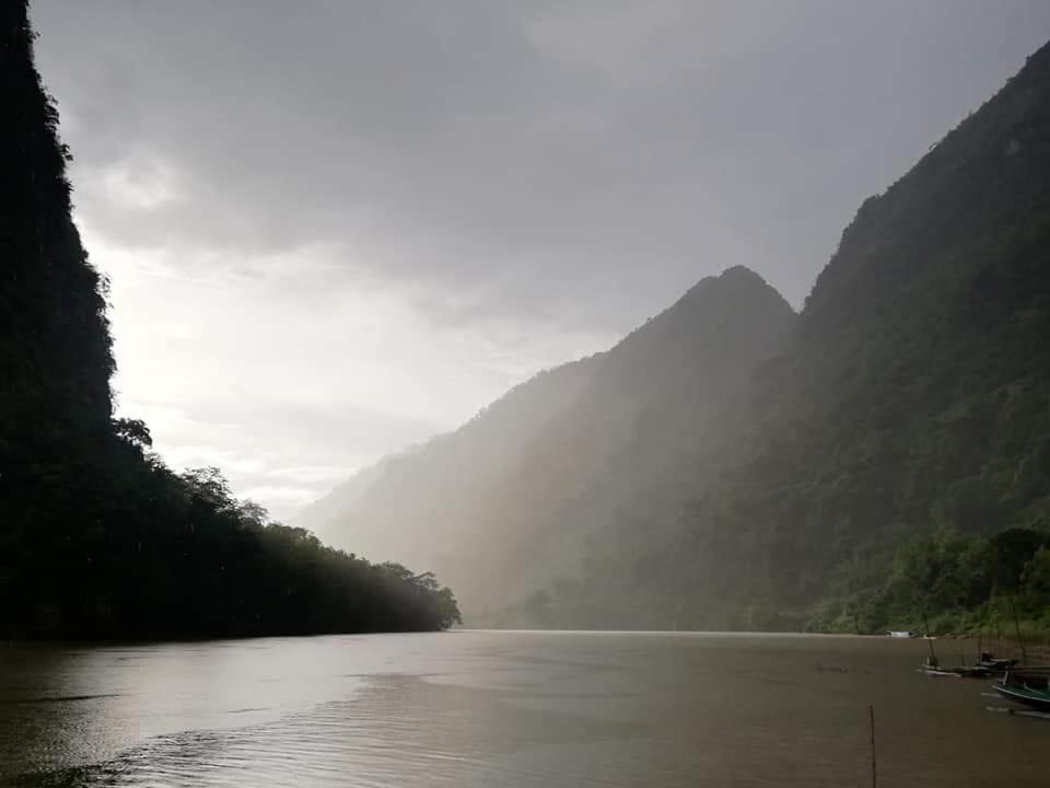 Ou River House Nongkhiaw Eksteriør billede
