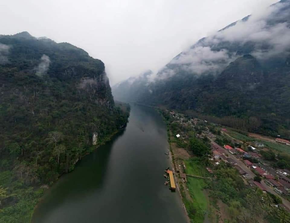 Ou River House Nongkhiaw Eksteriør billede